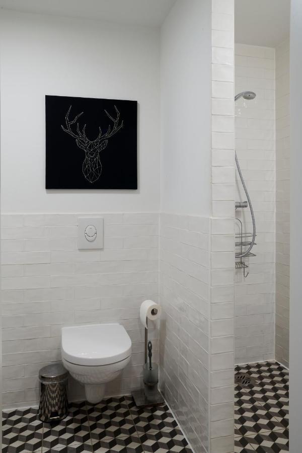 Beautiful Park Apartment For 4 Guests เบอร์ลิน ภายนอก รูปภาพ