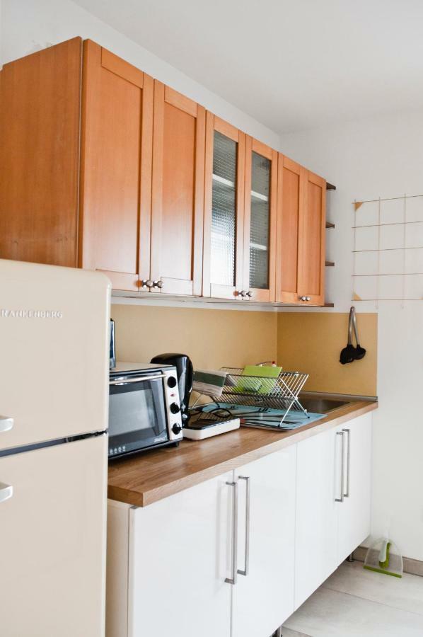 Beautiful Park Apartment For 4 Guests เบอร์ลิน ภายนอก รูปภาพ